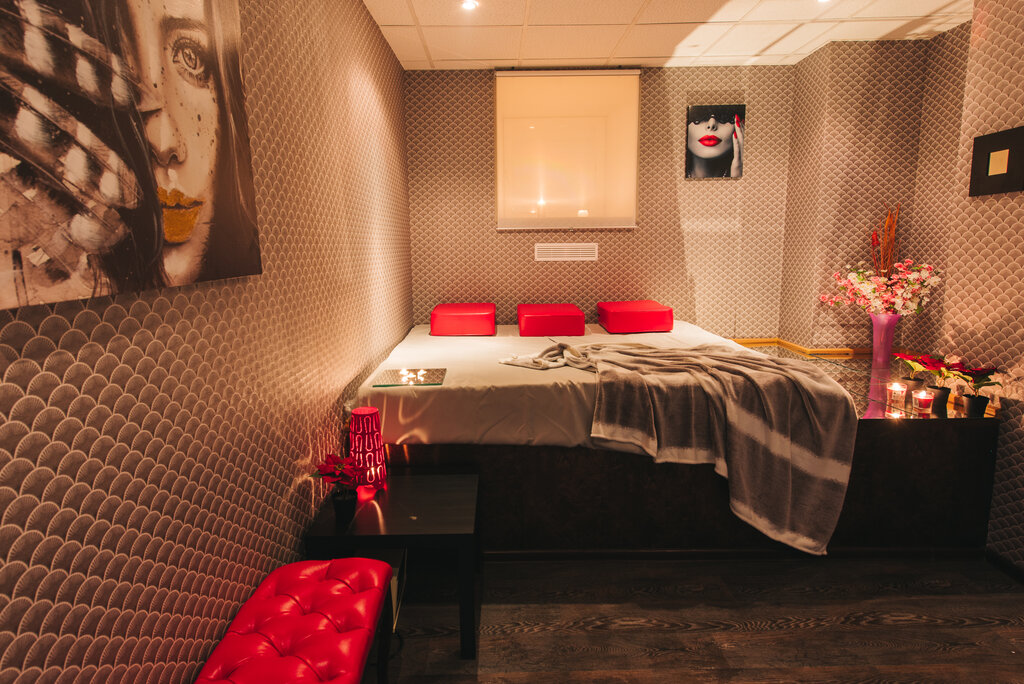 Проститутка Persona  Проститутка Persona