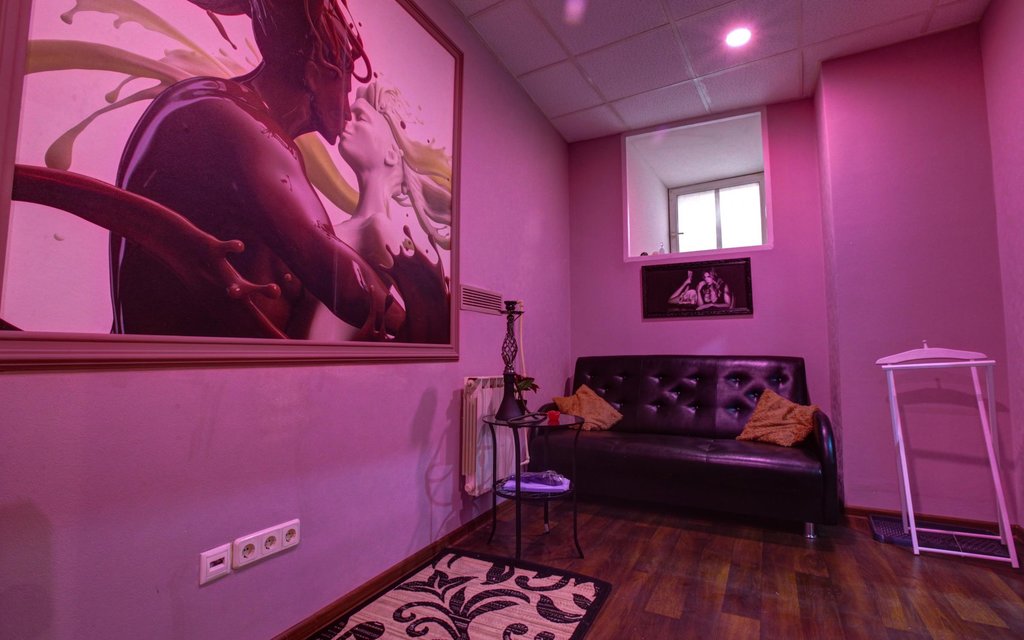 Проститутка Persona  Проститутка Persona